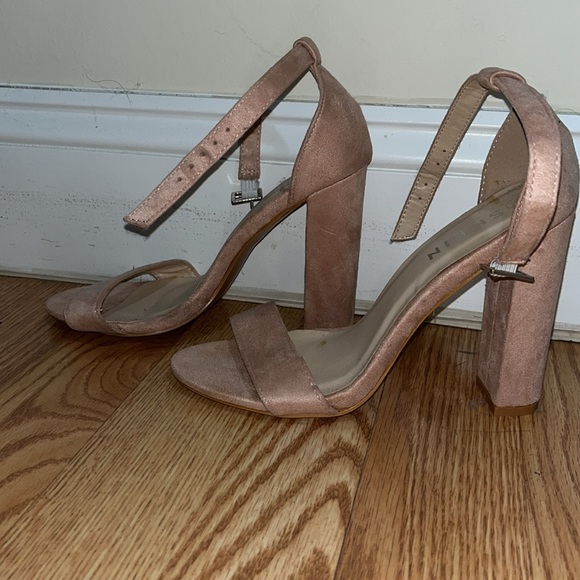 Shein Heels - Picture 3 of 5